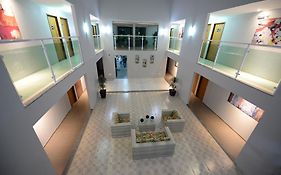 Hotel Leon
